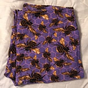 Lularoe bumble bee TC leggings